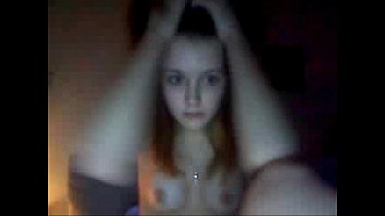 kaylan masturbates on webcam