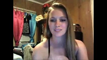 18 years old teen pleasuring herself on webcam - PUSSYFIELD.com