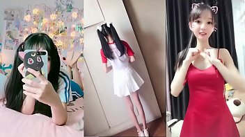 Asian school teen girl has the shape of youth yummy