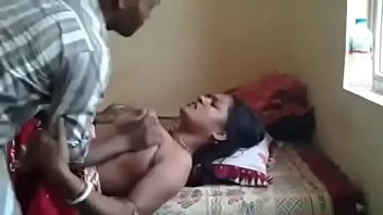 Indian aunty secretly fucked by uncle aunty