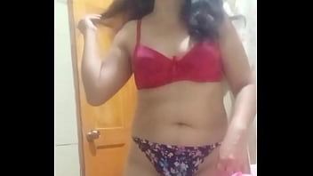 Sexy mature latina housewife with small natural tits posing and taking a shower