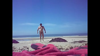 jean marc Moignez is on a public beach in 2016 02